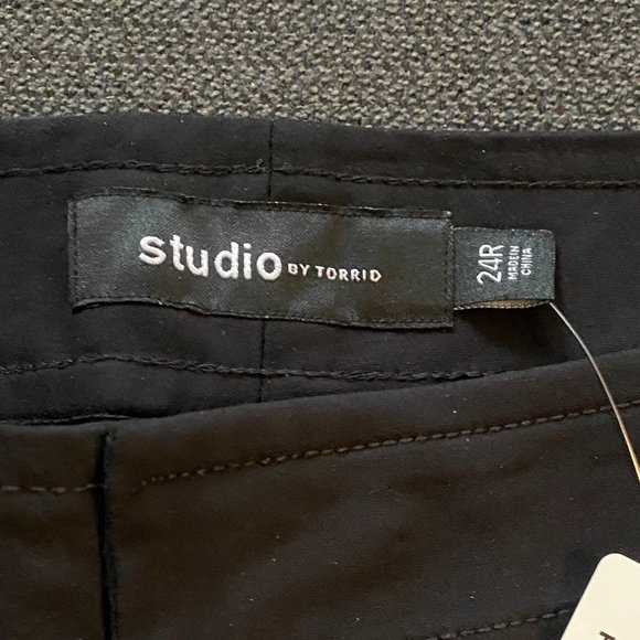 Torrid Black Women's Trousers - Picture 7 of 10